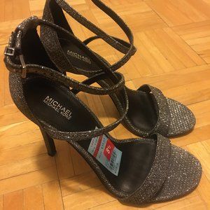 MICHAEL Michael Kors - Antonia Sandal